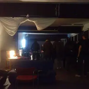 Bei Roy - Ex Raum 18