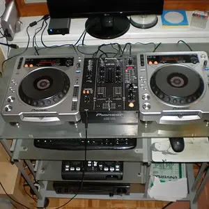 Pioneer DJ Set Face.jpg