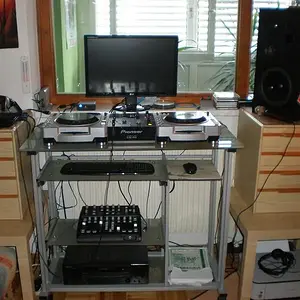 Pioneer Set Front.jpg