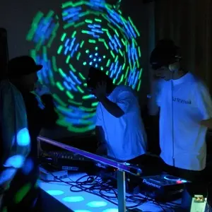 V!rtual T Bei Der Arbeit