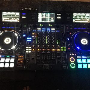 Pioneer DDJ RZX, Mcintosh, Bowers&Wilkins