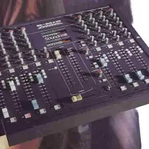 soundcraft1.jpg