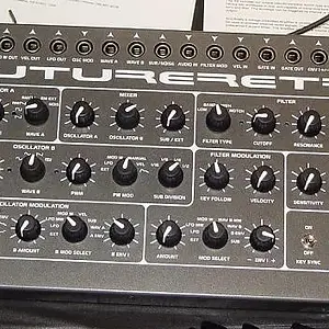 Future-Retro - XS.jpg