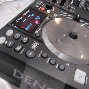 denon_7.jpg