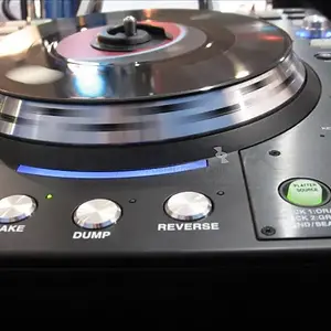 denon_4.jpg