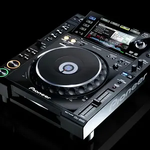CDJ-2000_3-4_HERO.jpg