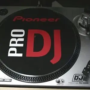 StudioPioneerDJ-3500Turntable.jpg