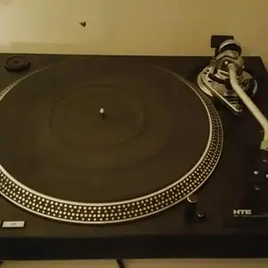 hte-turntable.jpg