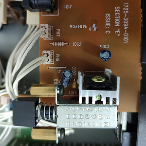 Vestax-Pmc-05-Pro-II-2-Main-Power WK_klein.jpg