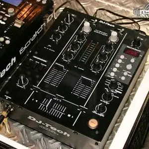 normal_dj-tech-djm-404-pioneer-ripoff.jpg