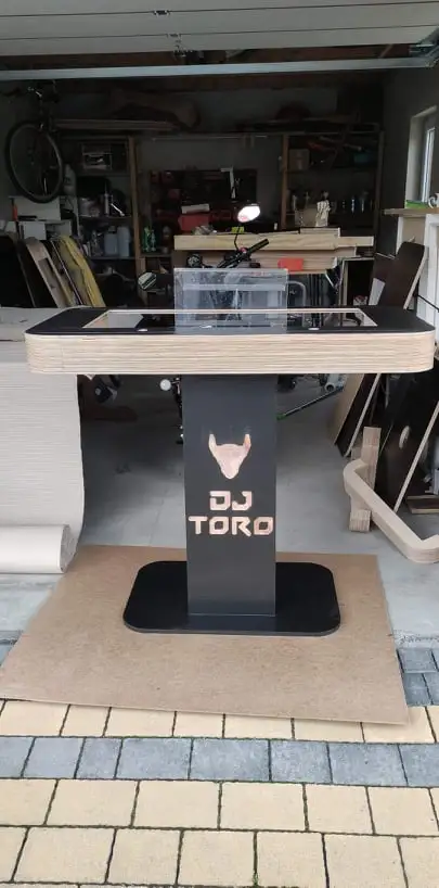 192210040_1234469130316011_8012120861821700239_n (1).jpg