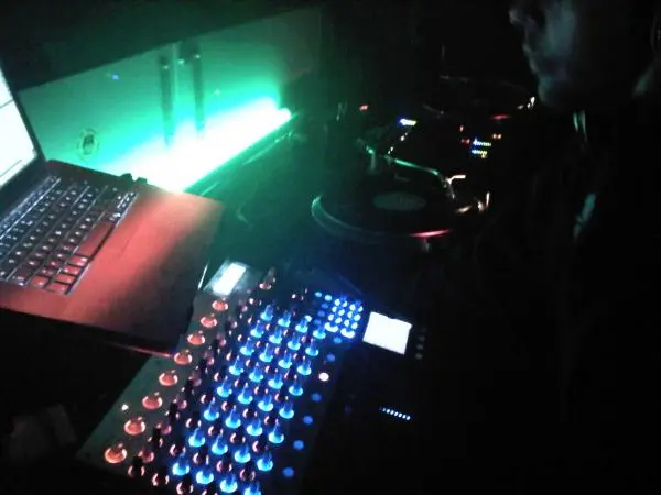 27431-192107 10150220721324937 673109936 9034136 1203315 O