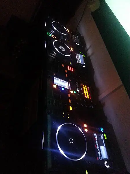 73721-20140704 232550