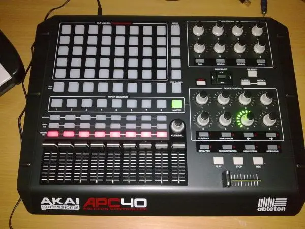 Akai Apc 40