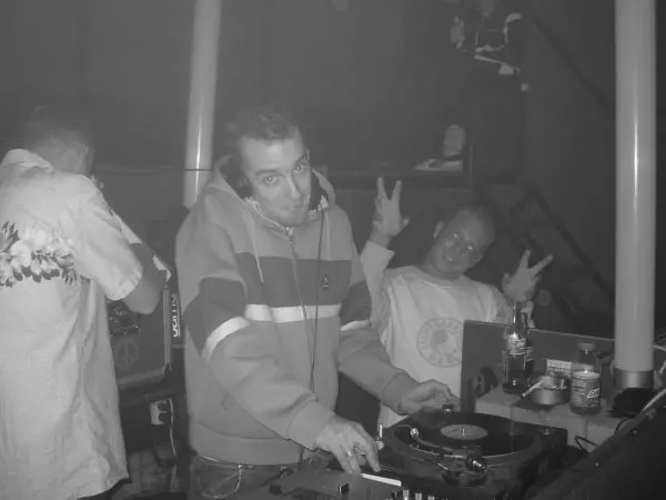 Auf Tour @ Fusion Club