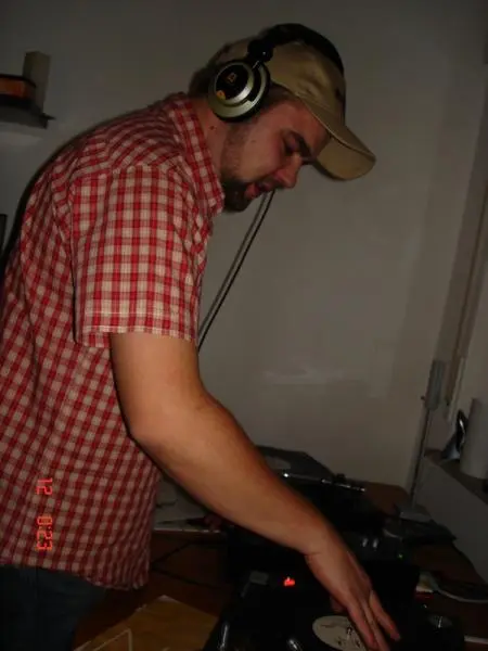 auflegen @ peebs home 2006