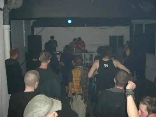 Bei Roy - Ex Raum 18