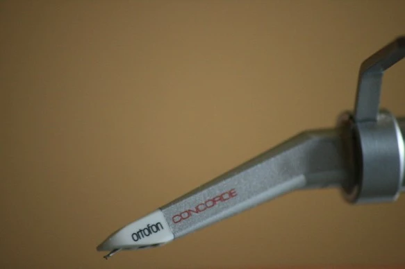 Concorde Elektro Nah