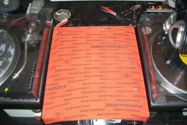 Dem Ecler sein Pulli^^