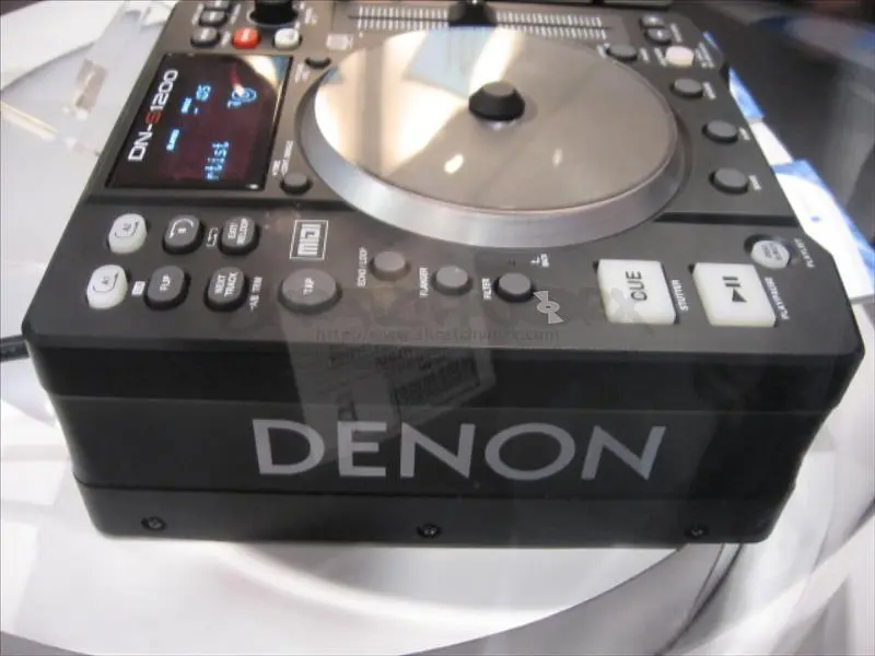 denon_6.jpg