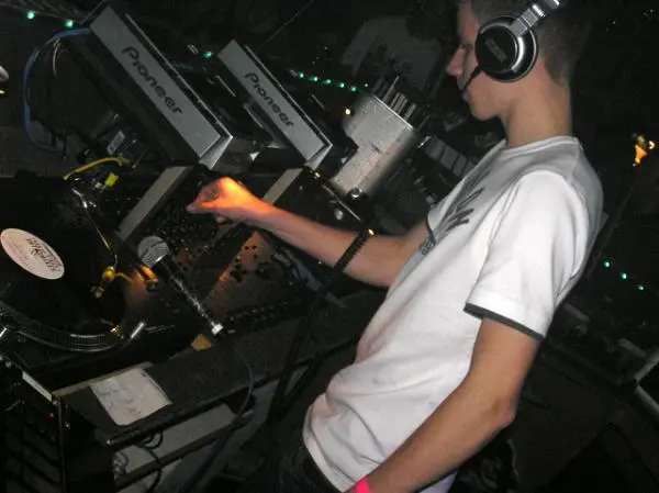 DJ-Nickless@Manhattan