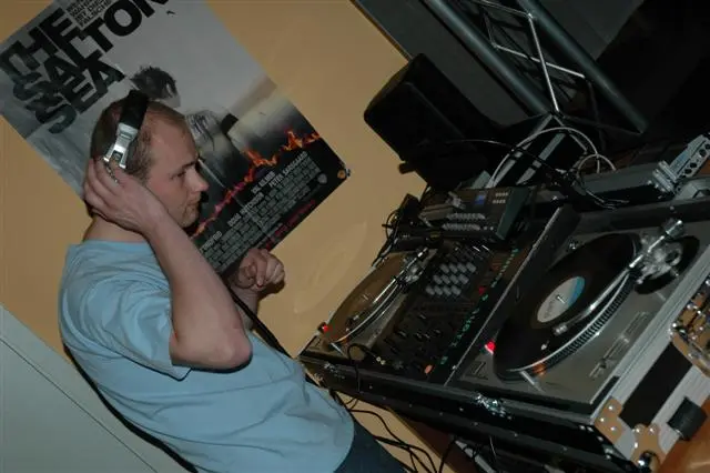 DSC_0016 (Small).JPG