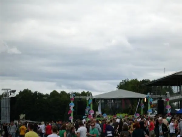 Greenfields 2009