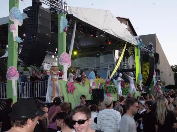 Greenfields 2009