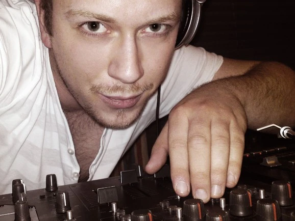 Home Is Home ... 006