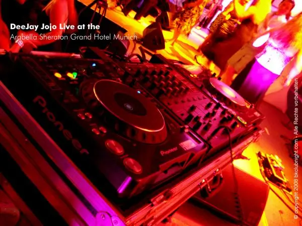 Livegig Für Jafra Im Arabella Sheraton In München