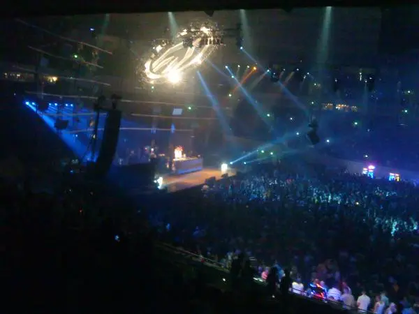 Mayday 2009 - Massive Moments