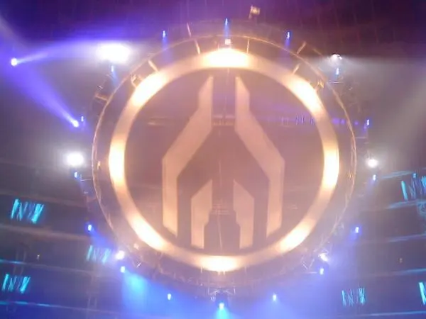 Mayday 2009 - Massive Moments