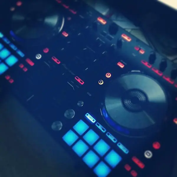 Mein DJ-Controller | Pioneer DDJ-SR