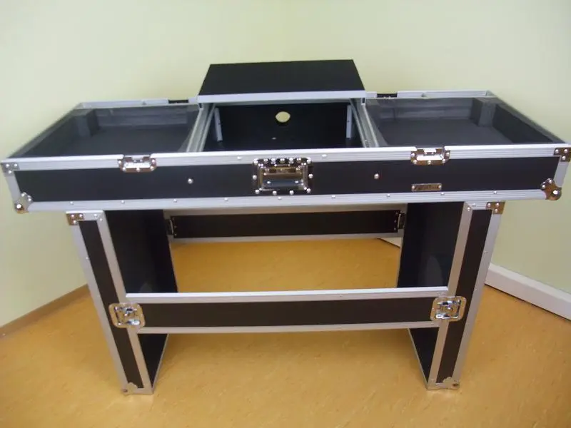 mobile DJ-Workstation.jpg