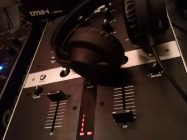 Numarkx5 &amp; Aiaiai Tma-1 Im Einsatz :)