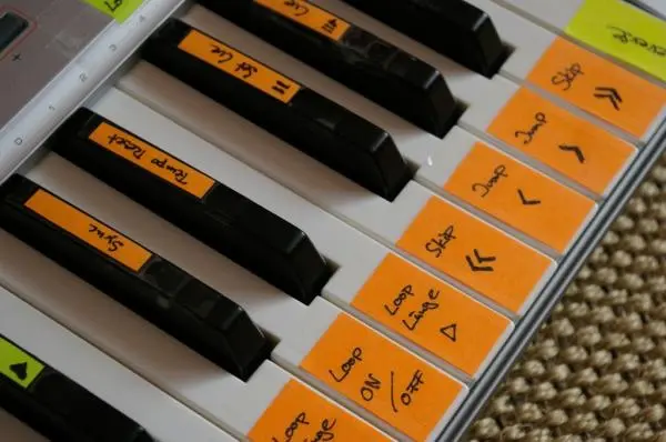 Oxygen 8 V2 Mit Traktor Etikettierung