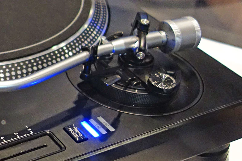 Pioneer-Turntable-Tonarm.jpg