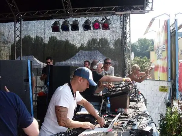 Summer Daze Oa Part I 04.07.10