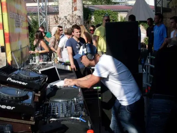 Summer Daze Oa Part I 04.07.10