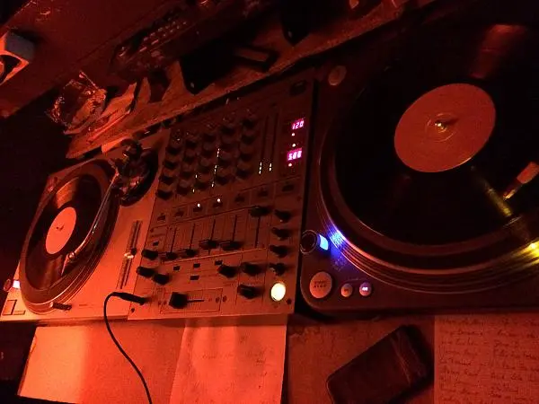 twin2k @ Plattenabend 11-9-2014 Polyester Oldenburg