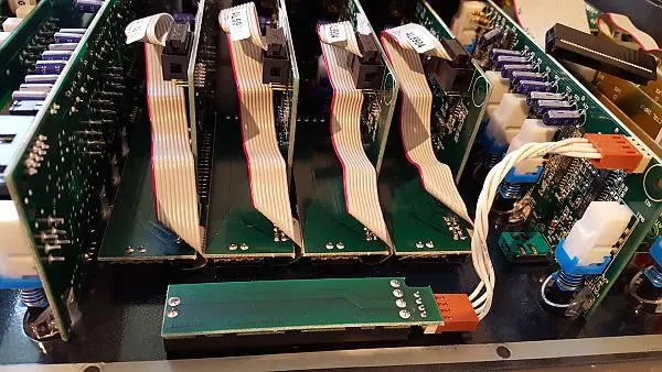 Zerlegung A&amp;H Xone 4d