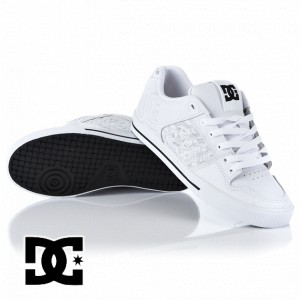 dc-shoes-dc-chase-xe-shoes-white-black-print_22917.jpg